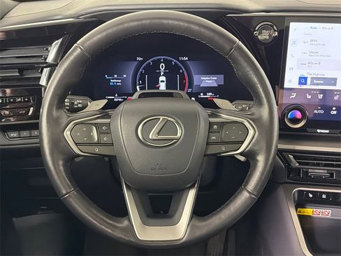 Used 2024 Lexus TX 350 AWD image 25