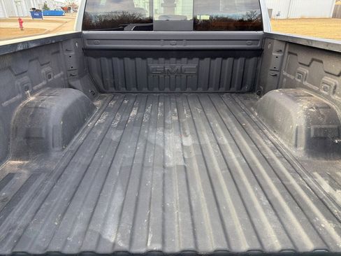 Used 2025 GMC Sierra 1500 Elevation image 6