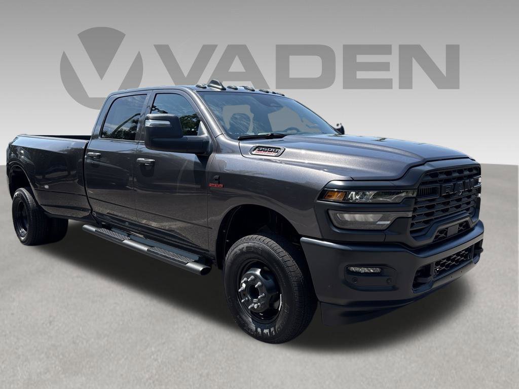 New 2026 RAM 3500 Tradesman AWD/4WD image 3
