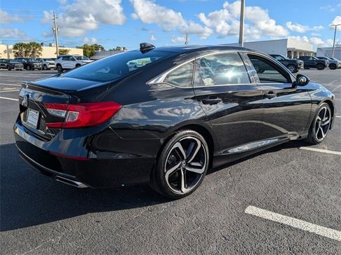 Used 2019 Honda Accord Sport image 15