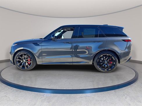 Certified 2025 Land Rover Range Rover Sport Dynamic SE image 8