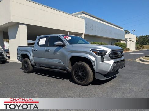 Used 2024 Toyota Tacoma SR5 image 1