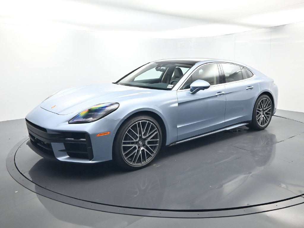 Certified 2026 Porsche Panamera RWD image 1
