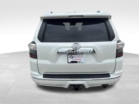 Used 2023 Toyota 4Runner Limited AWD/4WD image 4