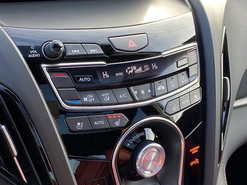 Used 2022 Acura RDX AWD w/ A-Spec & Advance Pkg image 16