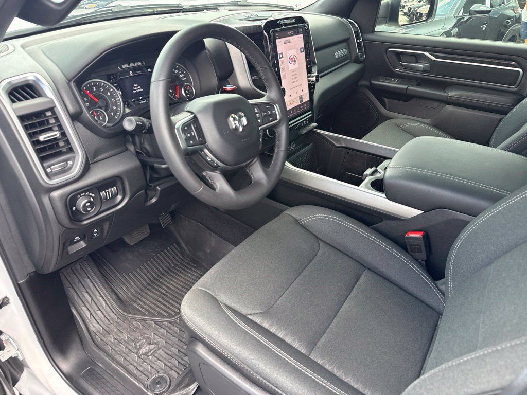 Used 2025 RAM 1500 Big Horn RWD image 14