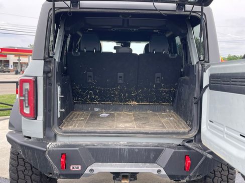 Used 2021 Ford Bronco First Edition AWD/4WD image 7