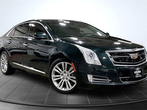 Used 2016 Cadillac XTS Luxury image 12