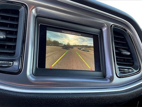 Used 2019 Dodge Challenger SXT w/ Driver Convenience Group image 13