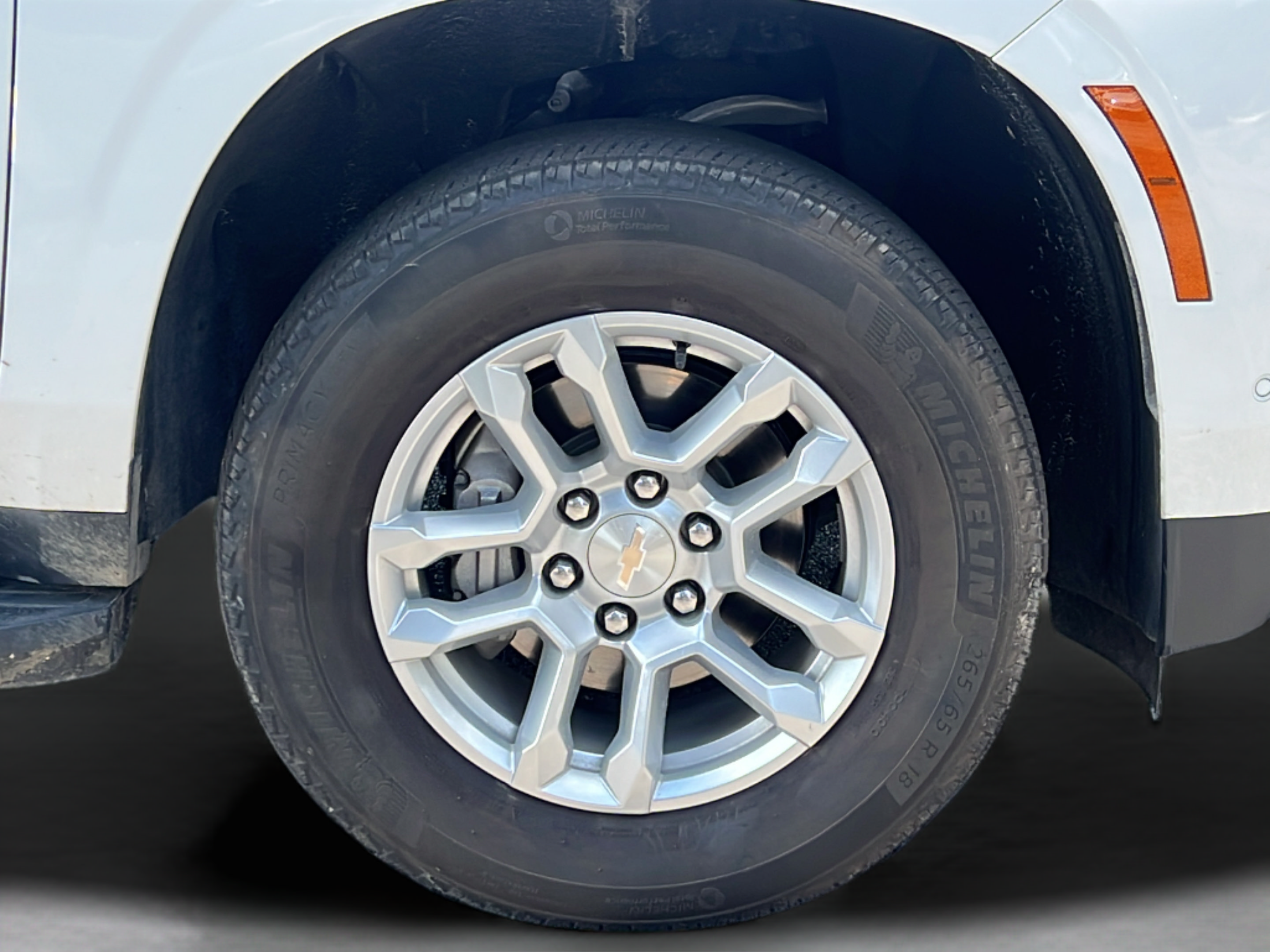 Used 2025 Chevrolet Tahoe LT RWD image 24