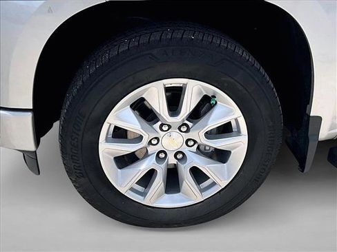 Used 2022 Chevrolet Silverado 1500 Custom RWD image 10