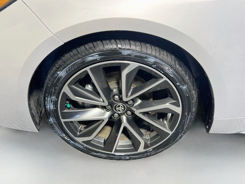 Used 2021 Toyota Corolla SE FWD image 13