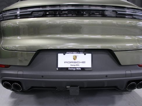 New 2026 Porsche Cayenne E-Hybrid image 9