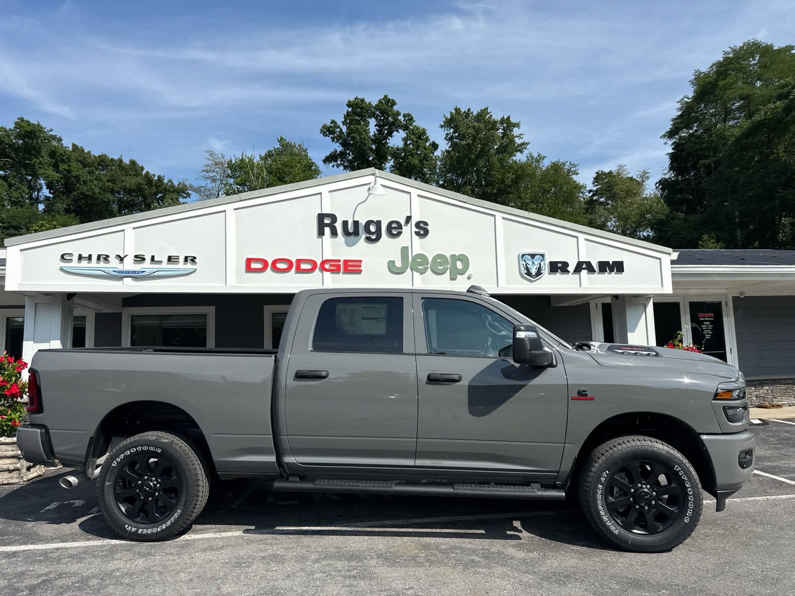 New 2026 RAM 2500 Tradesman AWD/4WD image 2