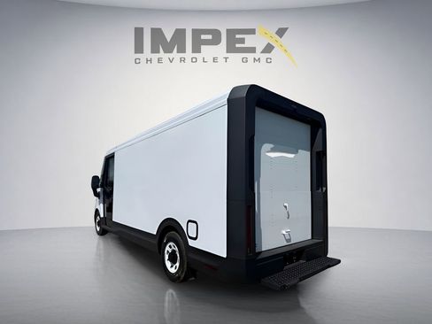 Used 2024 Chevrolet Brightdrop 600 w/ Commercial Equipment Package AWD/4WD image 2