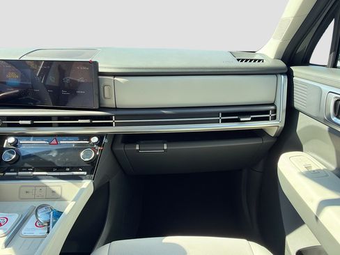 New 2026 Hyundai Santa Fe SE FWD image 19