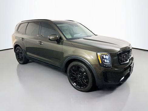 Used 2022 Kia Telluride SX w/ Nightfall Edition Package AWD/4WD image 1