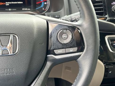 Used 2020 Honda Pilot Touring image 34
