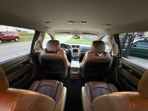 Used 2016 GMC Acadia SLT FWD image 24