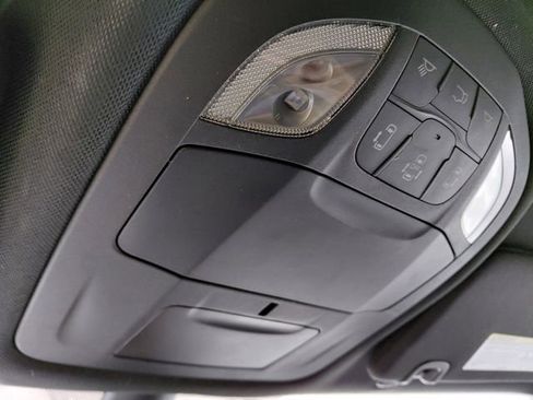 Certified 2025 Chrysler Pacifica Select FWD image 43