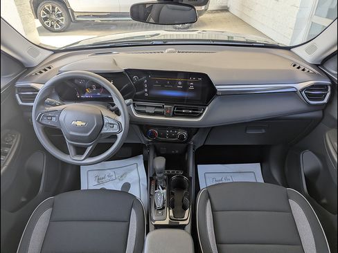 New 2026 Chevrolet TrailBlazer LT AWD/4WD image 16
