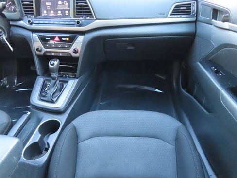Used 2018 Hyundai Elantra SEL image 29