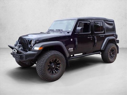 Used 2018 Jeep Wrangler Unlimited Sport AWD/4WD image 6