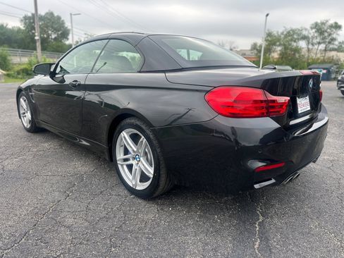 Used 2016 BMW M4 Convertible RWD image 3