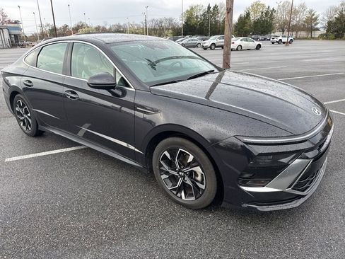 Used 2024 Hyundai Sonata SEL image 1