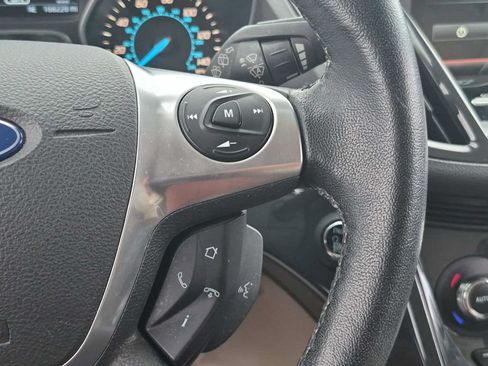 Used 2014 Ford Escape Titanium w/ Equipment Group 401A AWD/4WD image 24