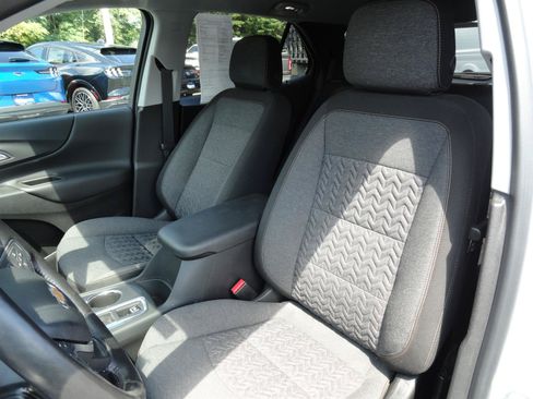 Used 2022 Chevrolet Equinox LT AWD/4WD image 16