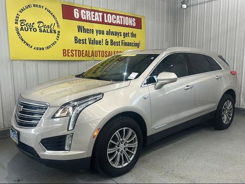 Used 2017 Cadillac XT5 Luxury w/ Driver Awareness Package AWD/4WD image 1