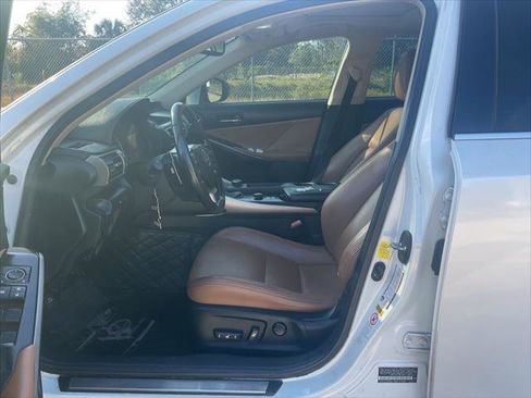 Used 2014 Lexus IS 250 image 18