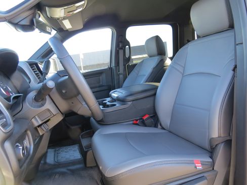 New 2026 RAM 3500 Tradesman w/ Chrome Appearance Group image 20