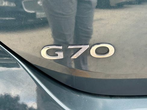 Used 2024 Genesis G70 2.5T image 12