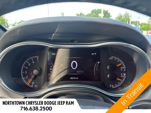 Used 2018 Jeep Grand Cherokee Laredo AWD/4WD image 26