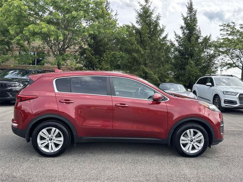 Used 2018 Kia Sportage LX FWD image 6