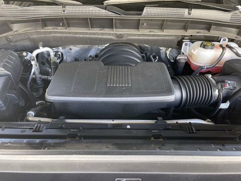 Used 2023 GMC Sierra 1500 SLT w/ SLT Premium Plus Package image 31