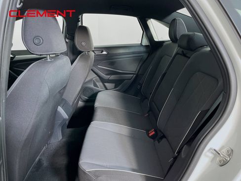Used 2025 Volkswagen Jetta Sport FWD image 32