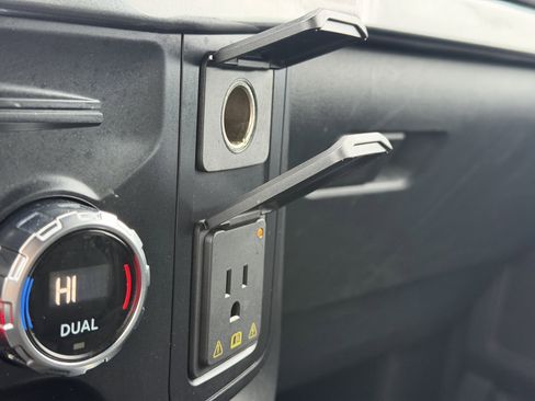 Used 2021 Ford F150 XLT w/ Equipment Group 302A High image 21