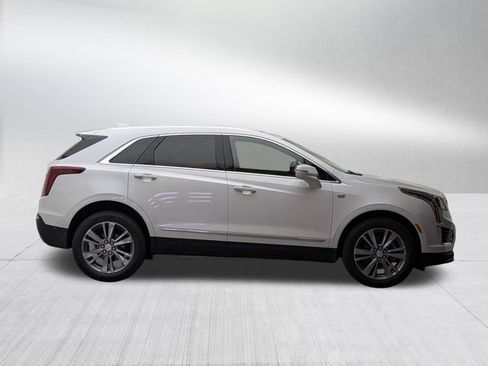 Used 2026 Cadillac XT5 Premium Luxury w/ Driver Assist Package AWD/4WD image 4
