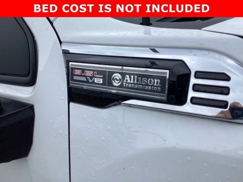 New 2025 GMC Sierra 3500 Pro w/ Convenience Package image 10