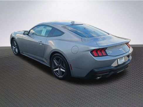 New 2025 Ford Mustang Coupe image 5