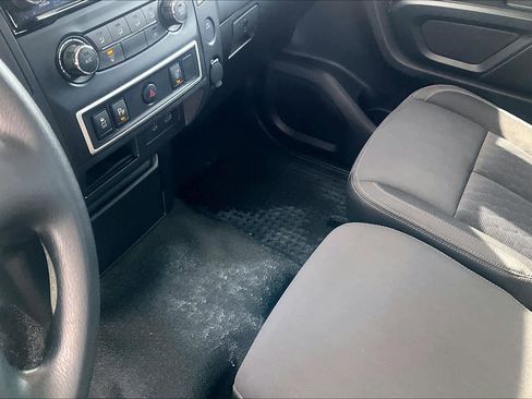 Used 2023 Nissan Titan S w/ S Utility Package image 15