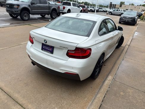 Used 2017 BMW 230i xDrive Coupe AWD/4WD image 5