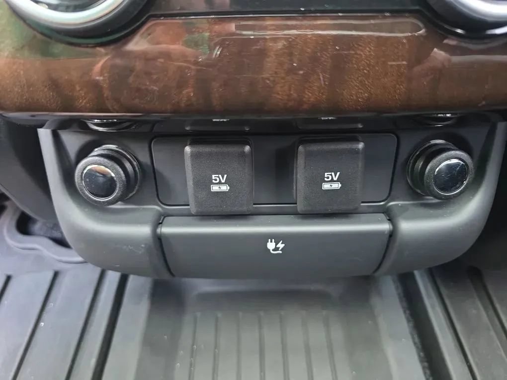 Used 2020 Land Rover Range Rover HSE AWD/4WD image 43
