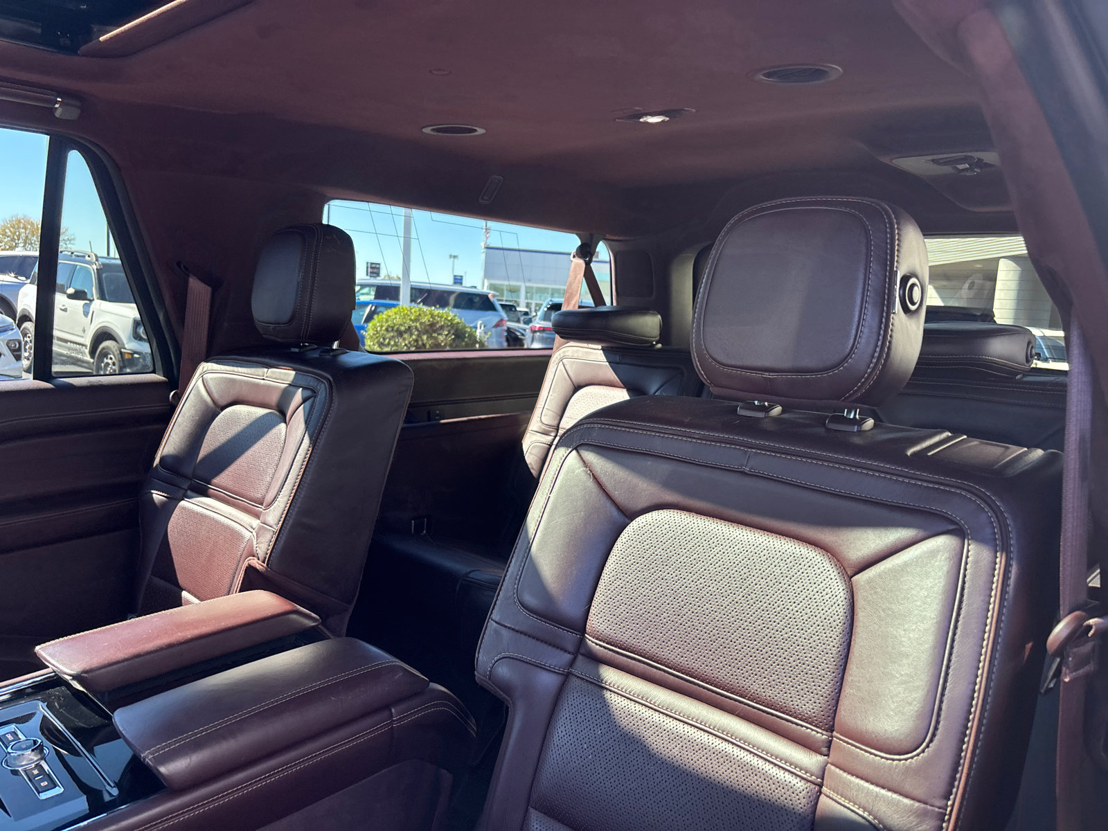 Used 2018 Lincoln Navigator L Black Label w/ Cargo Package AWD/4WD image 25