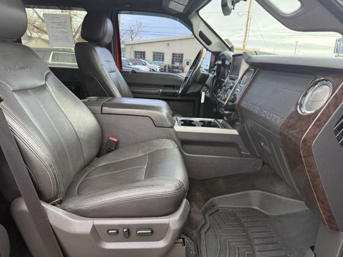 Used 2014 Ford F250 Platinum w/ FX4 Off-Road Package image 21