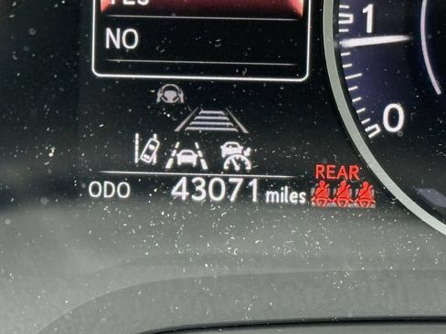 Used 2023 Lexus RX 350 Premium w/ Accessory Package AWD/4WD image 30