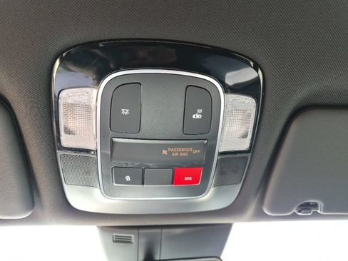 Used 2023 Hyundai Santa Cruz SEL AWD/4WD image 31